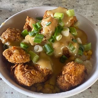 TENDERONI Bowl W/ Mashed Potatoes or Rice and Gravy